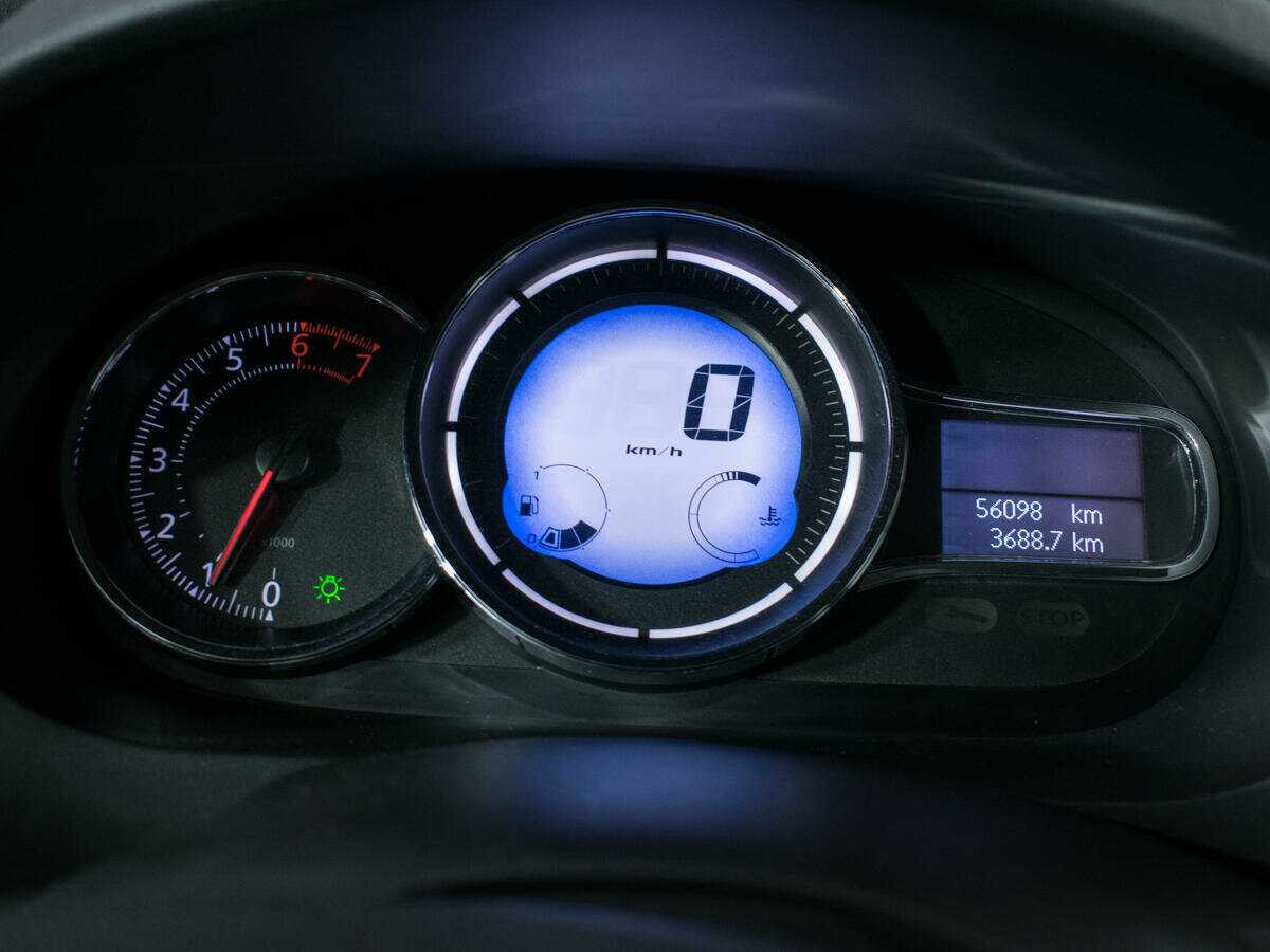 Renault Fluence, 2013 Фото №9