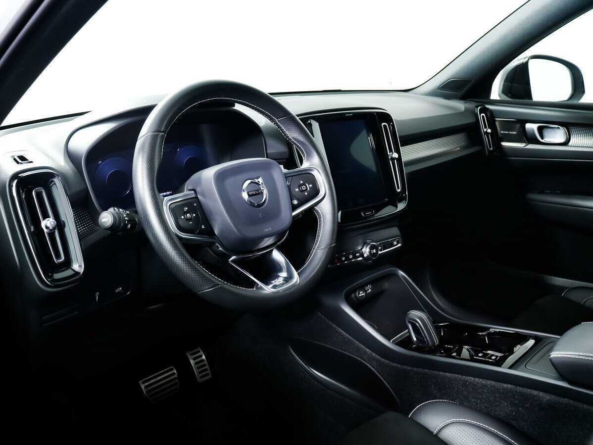 Volvo XC40, 2020 Фото №12