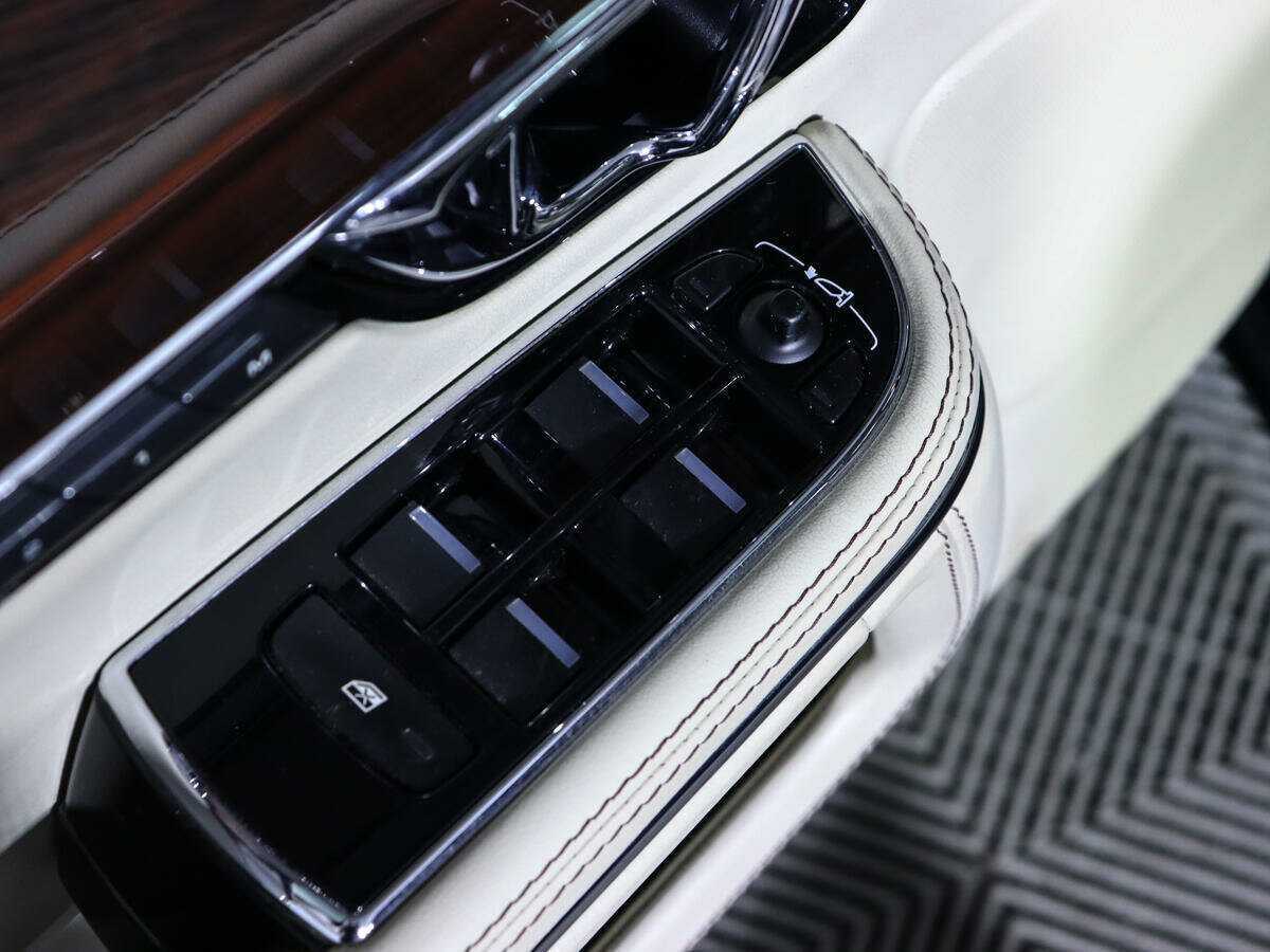 Jaguar XJ Long, 2014 Фото №25