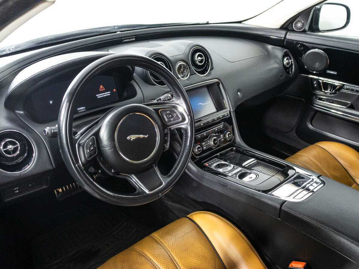 Jaguar XJ LWB Long, 2016 Фото №11
