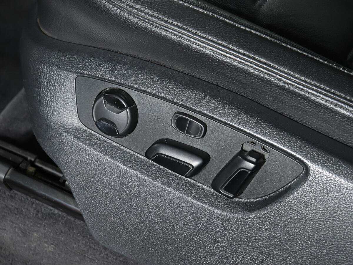 Volkswagen Touareg, 2015 Фото №18