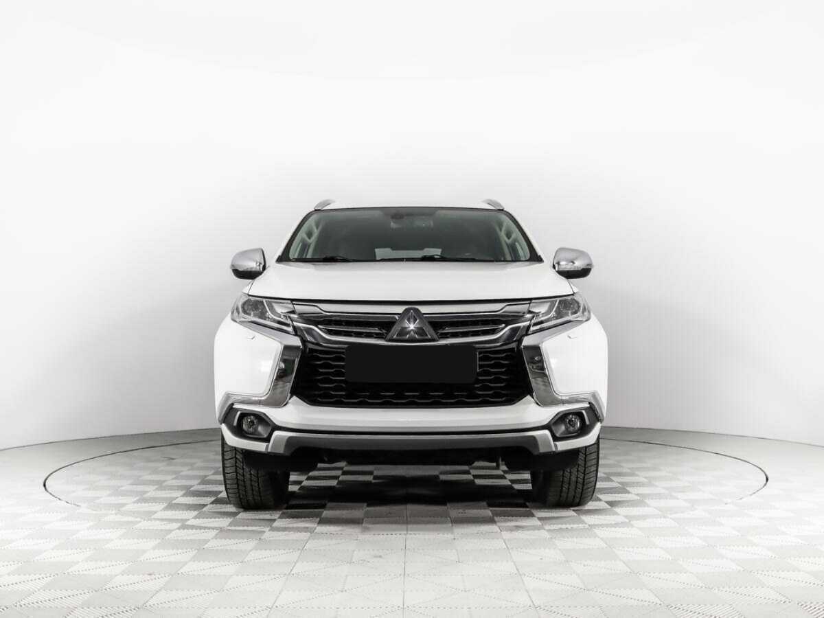 Mitsubishi Pajero Sport, 2017 - 45 050 км. | Фото №2