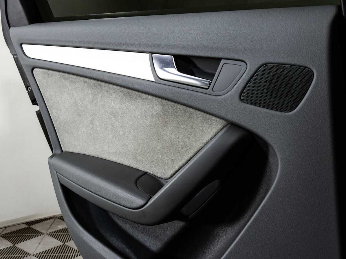 Audi A4, 2015 Фото №17