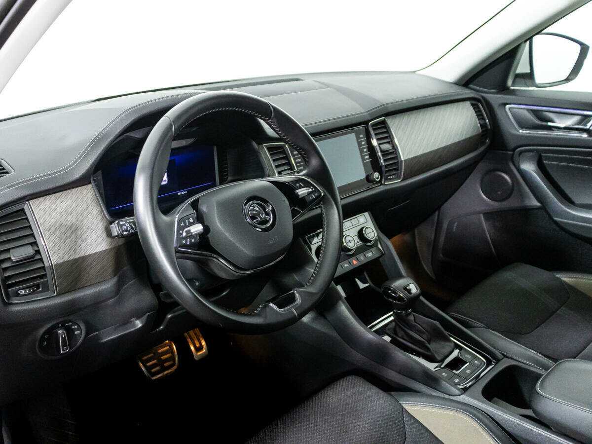 Skoda Kodiaq, 2022 Фото №11