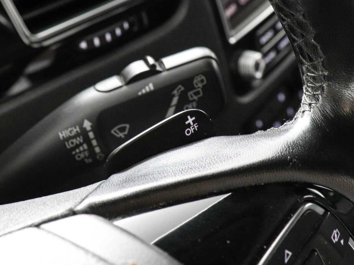 Volkswagen Touareg, 2017 Фото №10