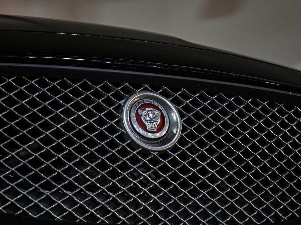 Jaguar XJ Long, 2013 Фото №32