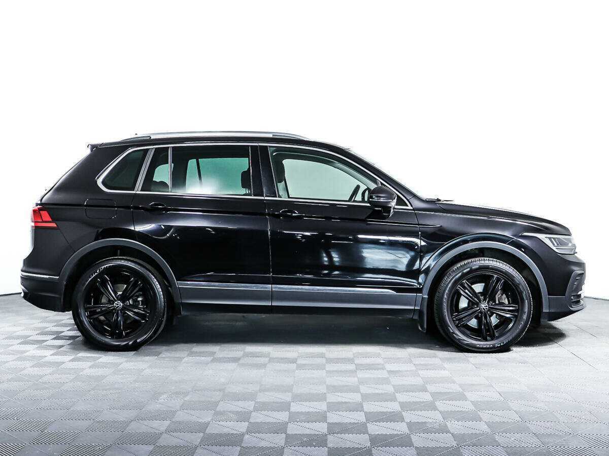 Volkswagen Tiguan, 2021 - 70 879 км. | Фото №3