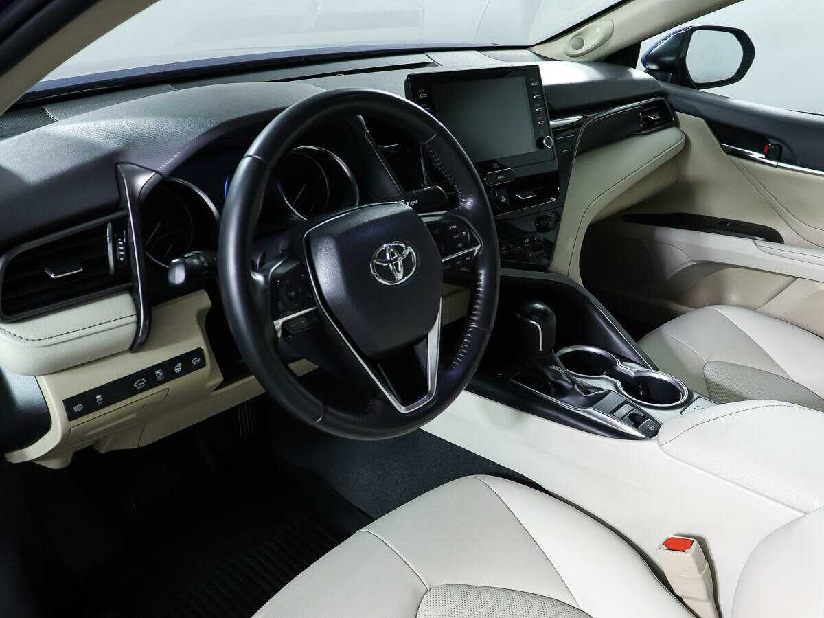Toyota Camry, 2021 Фото №12
