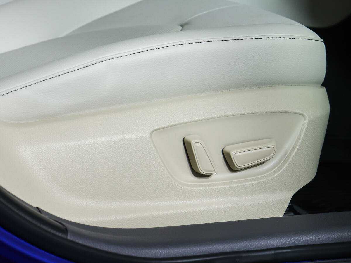 Toyota Camry, 2021 Фото №15