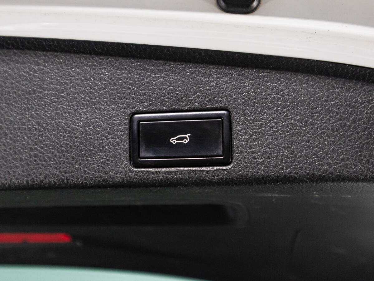 Volkswagen Touareg, 2013 Фото №15