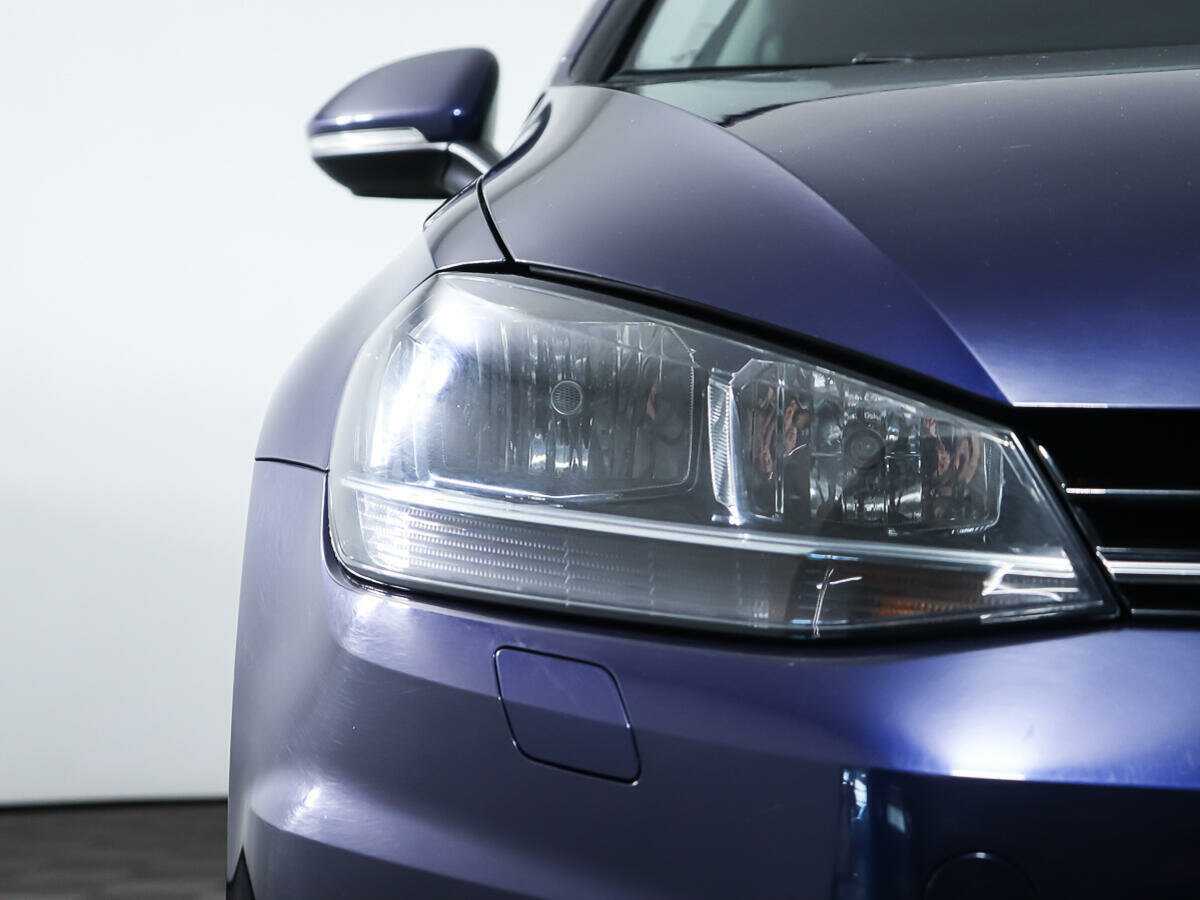 Volkswagen Golf, 2018 Фото №21