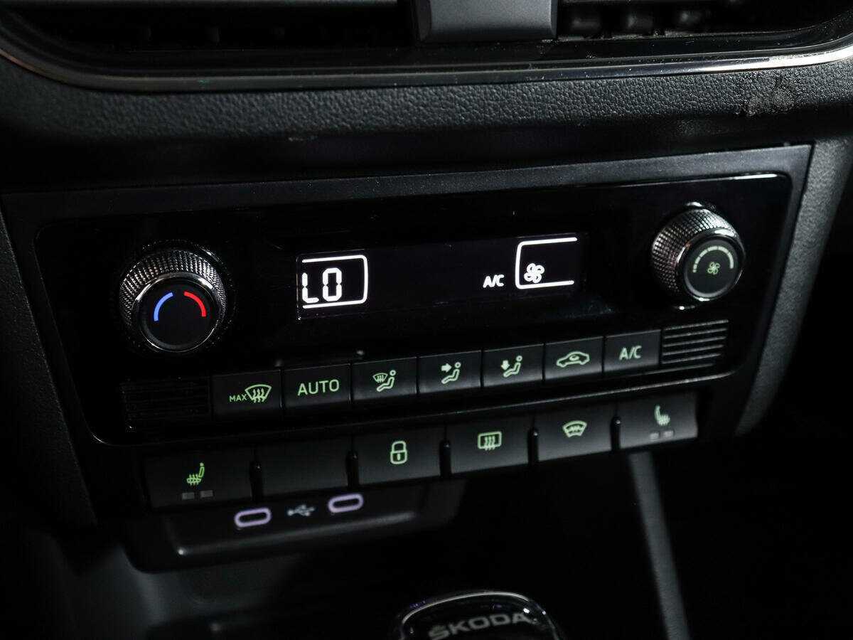 Skoda Rapid, 2020 Фото №19