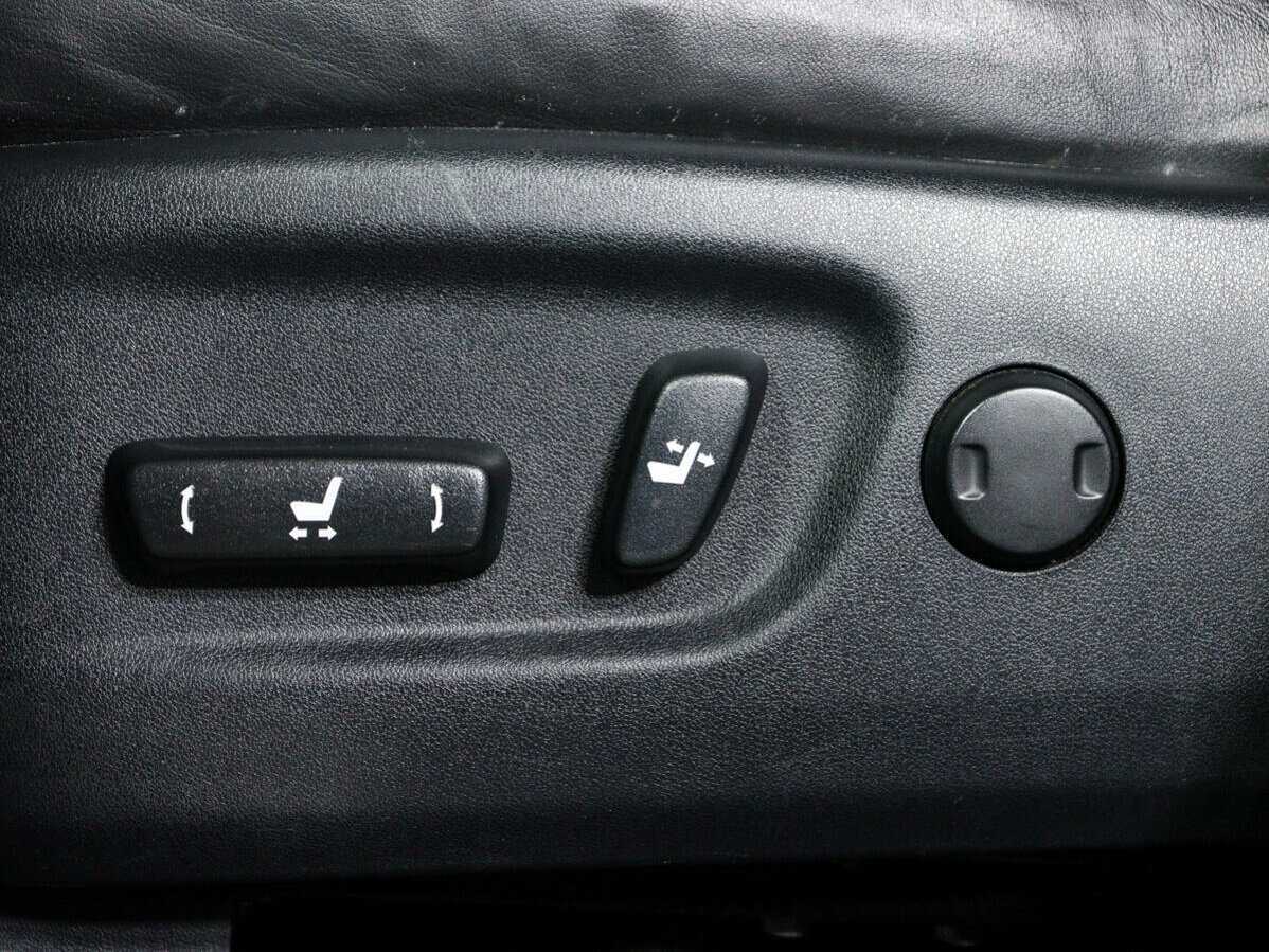 Lexus NX 200t, 2015 Фото №12