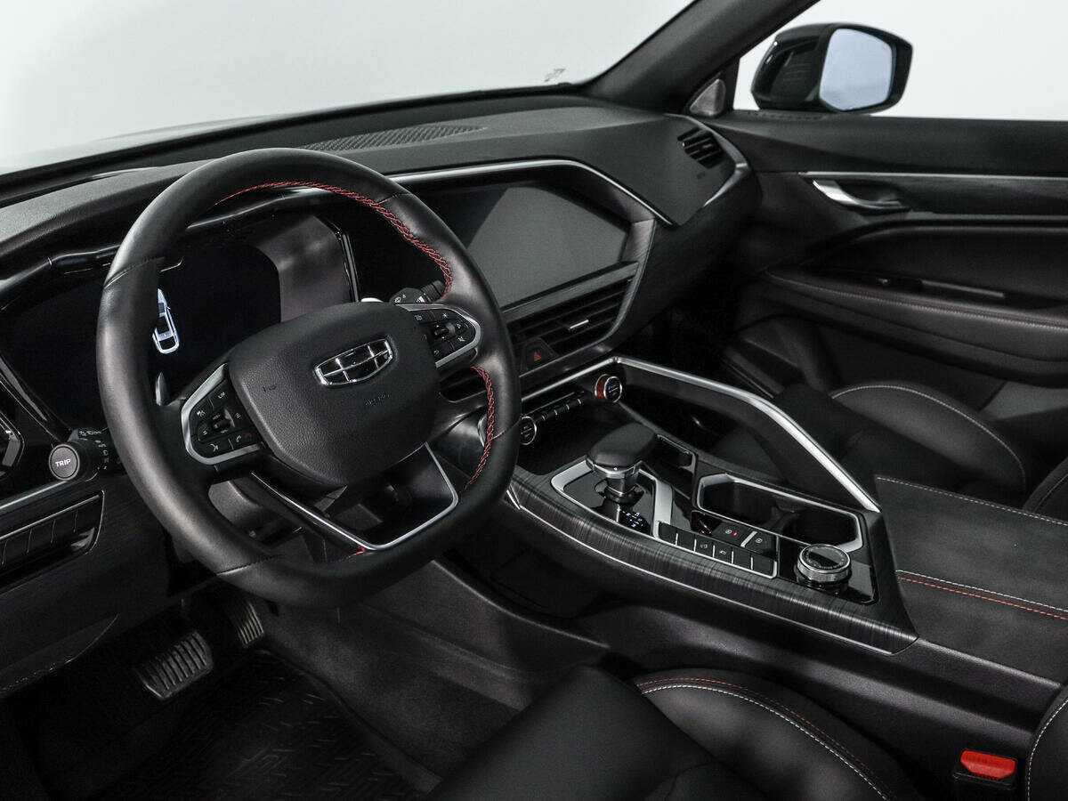 Geely Tugella, 2023 Фото №9