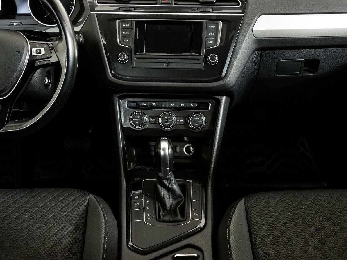 Volkswagen Tiguan, 2017 Фото №10