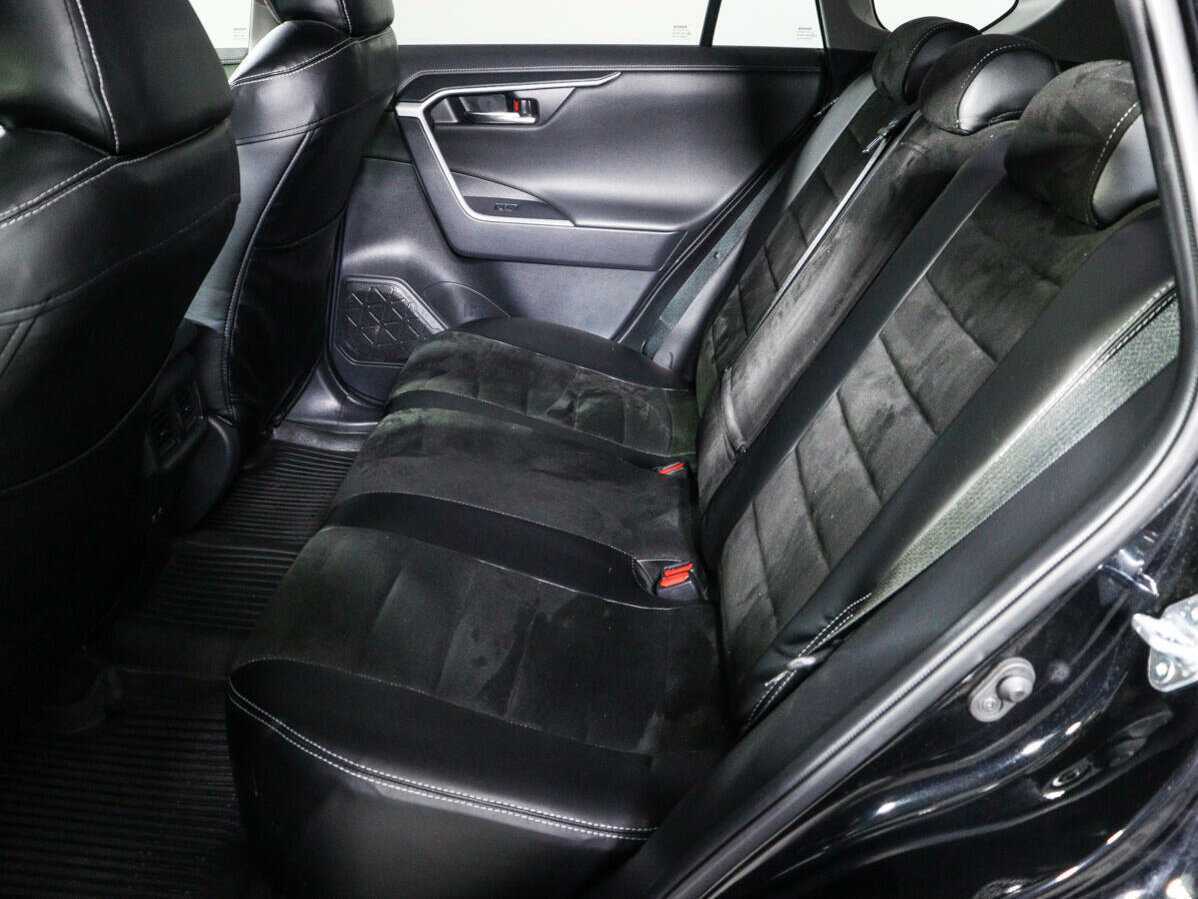 Toyota RAV4, 2021 Фото №10