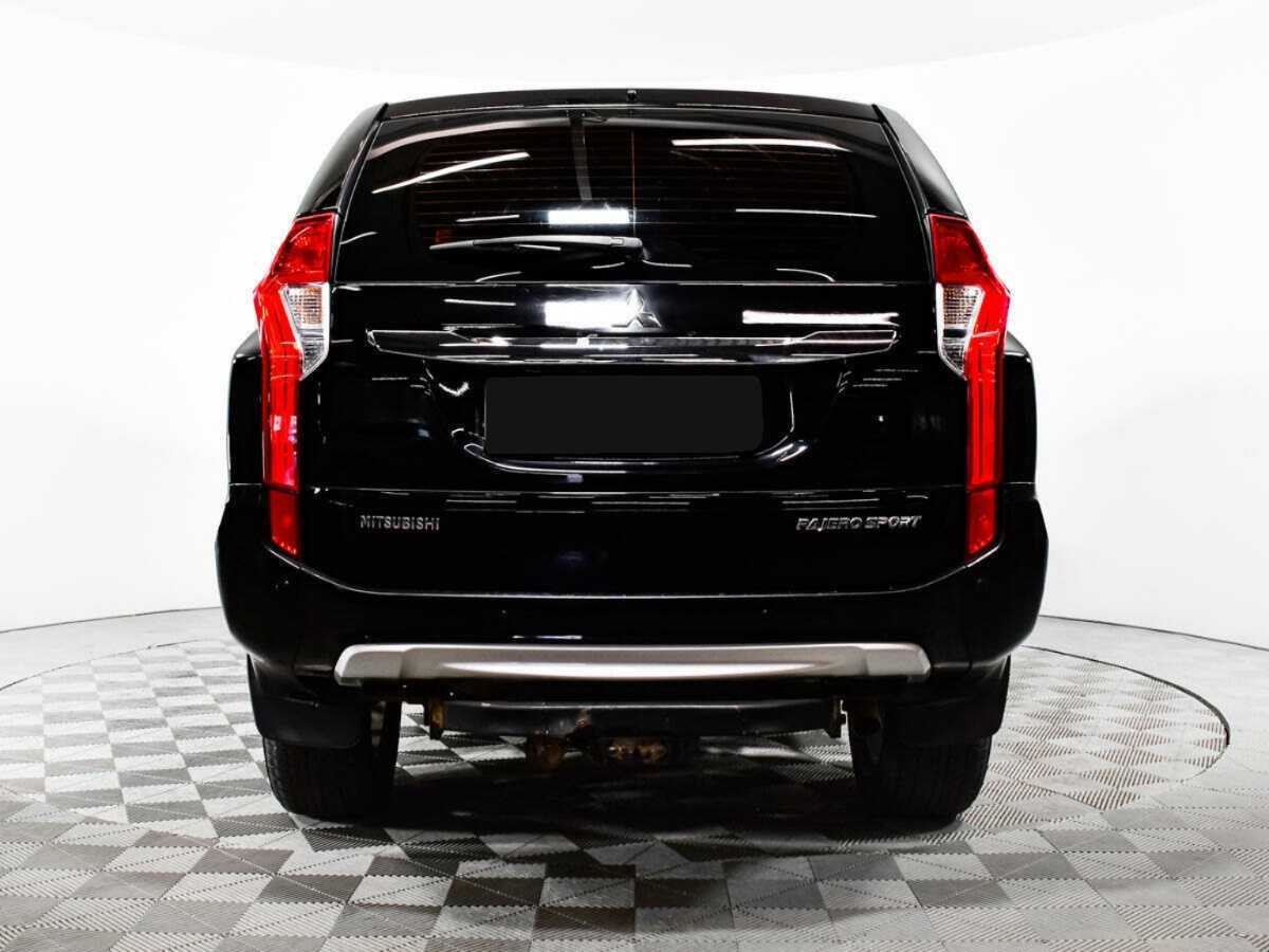 Mitsubishi Pajero Sport, 2019 Фото №6