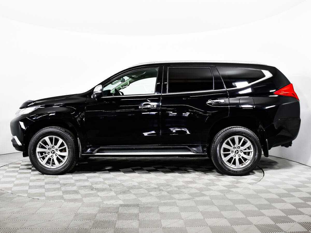 Mitsubishi Pajero Sport, 2019 Фото №8