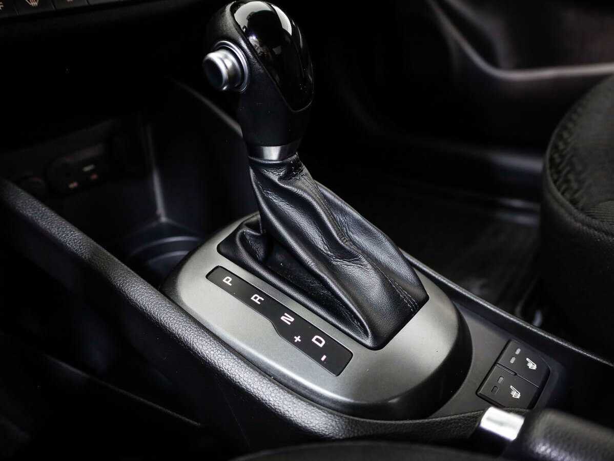 Kia Rio, 2016 Фото №18