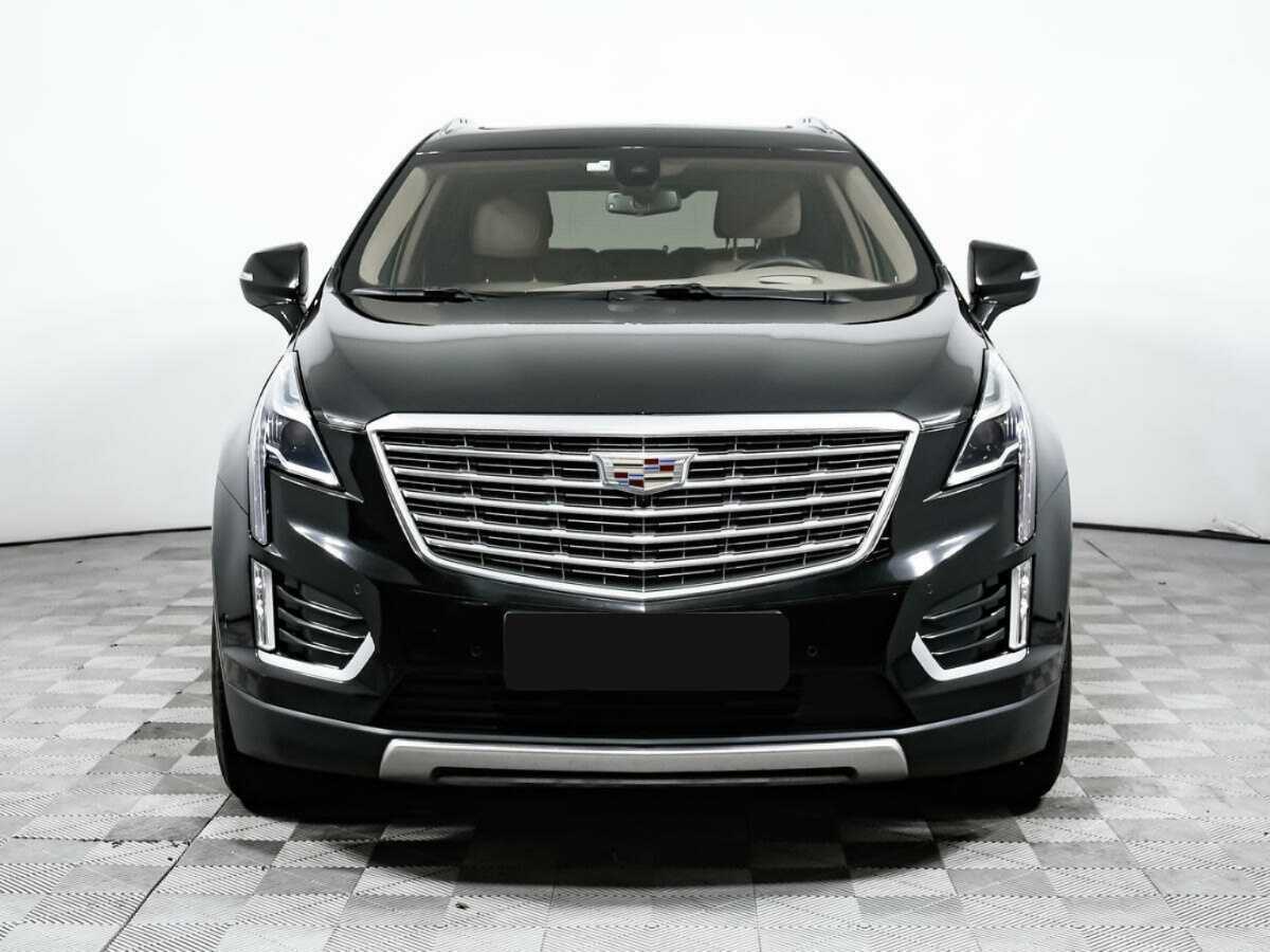 Cadillac XT5, 2017 - 61 813 км. | Фото №2