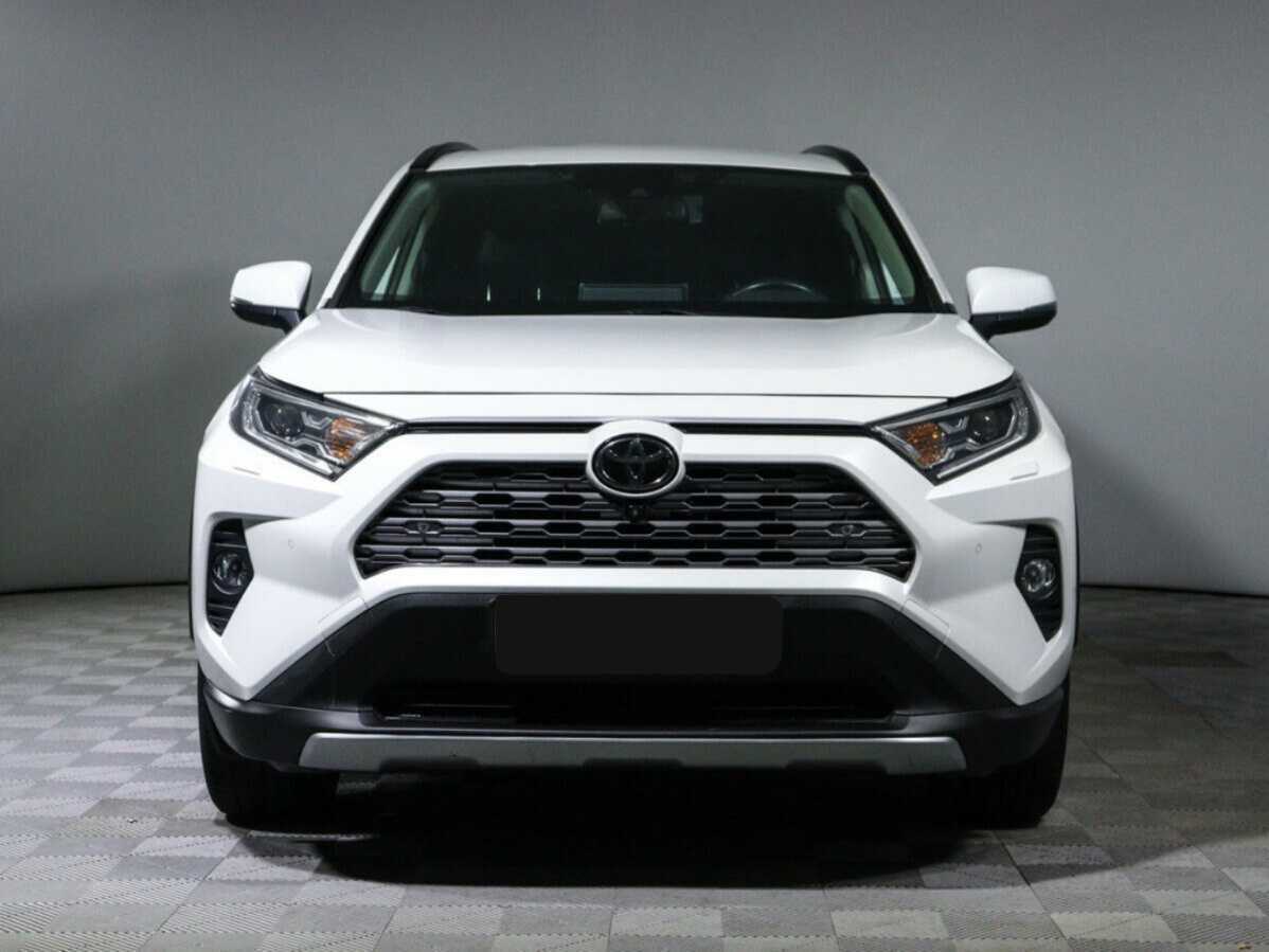 Toyota RAV4, 2020 - 92 000 км. | Фото №2