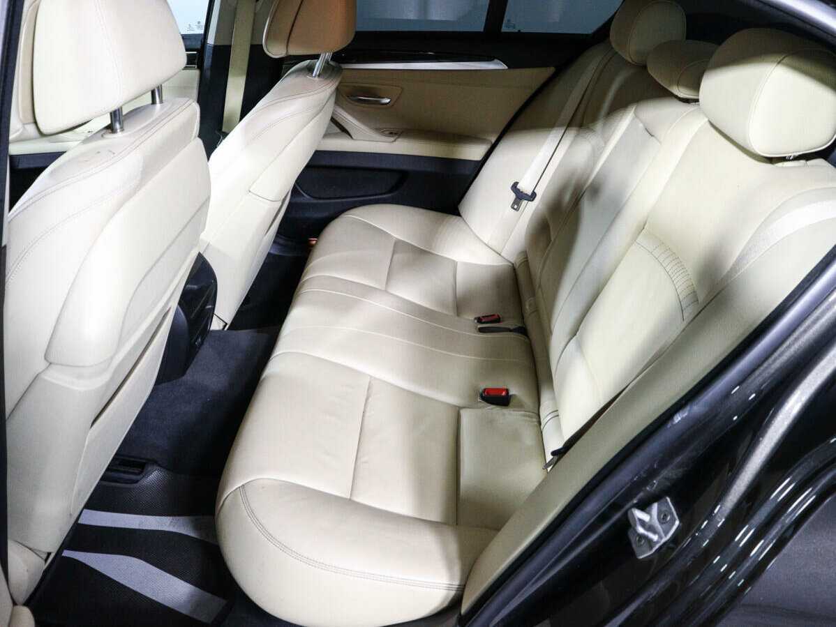 BMW 5 серии 530d xDrive, 2016 Фото №10