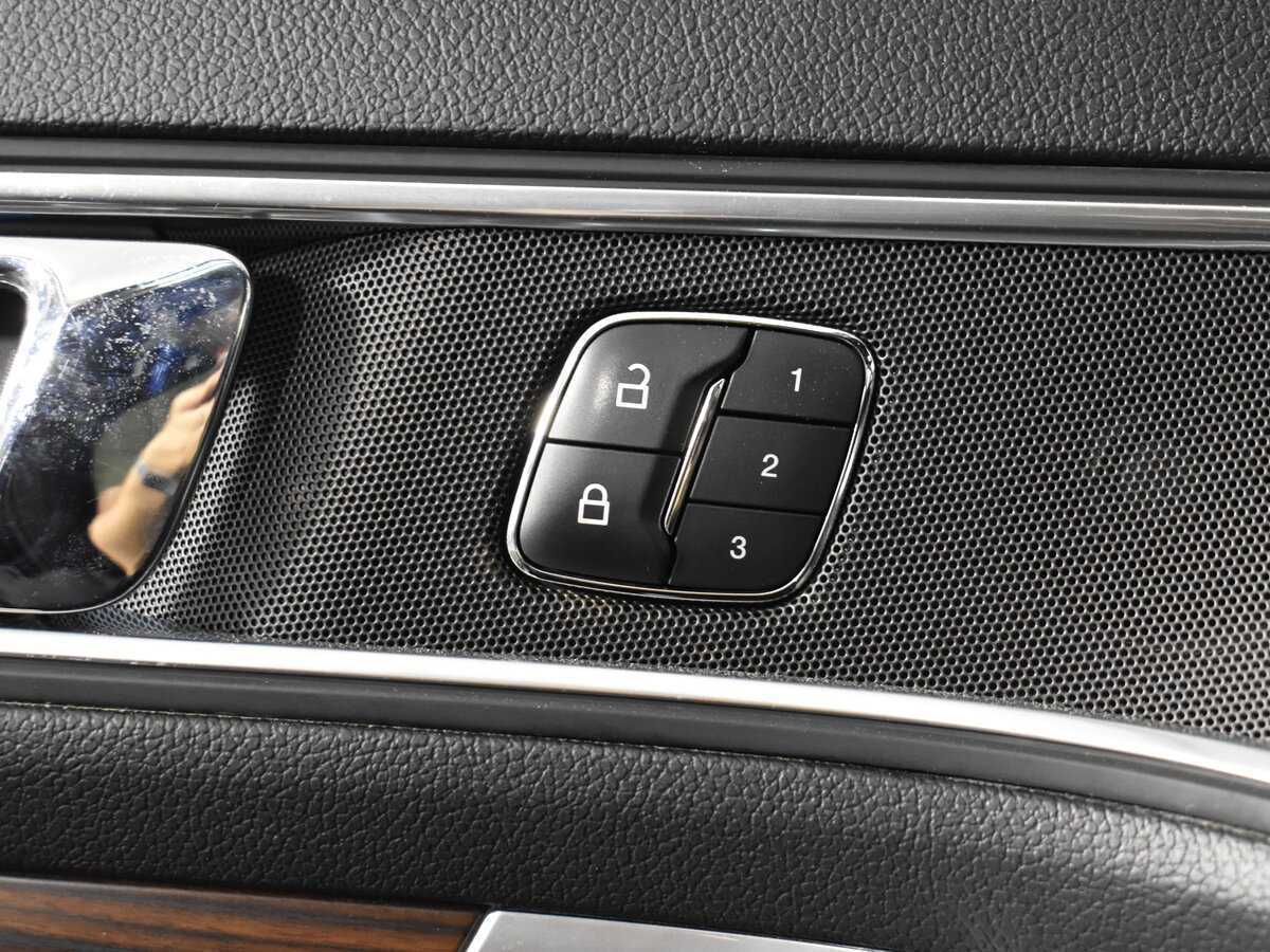 Ford Explorer, 2018 Фото №19
