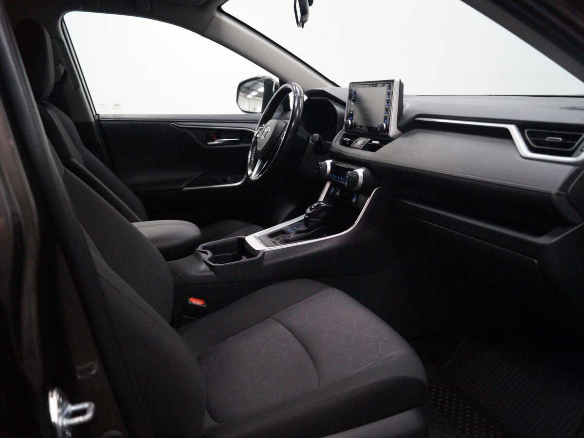 Toyota RAV4, 2020 Фото №19