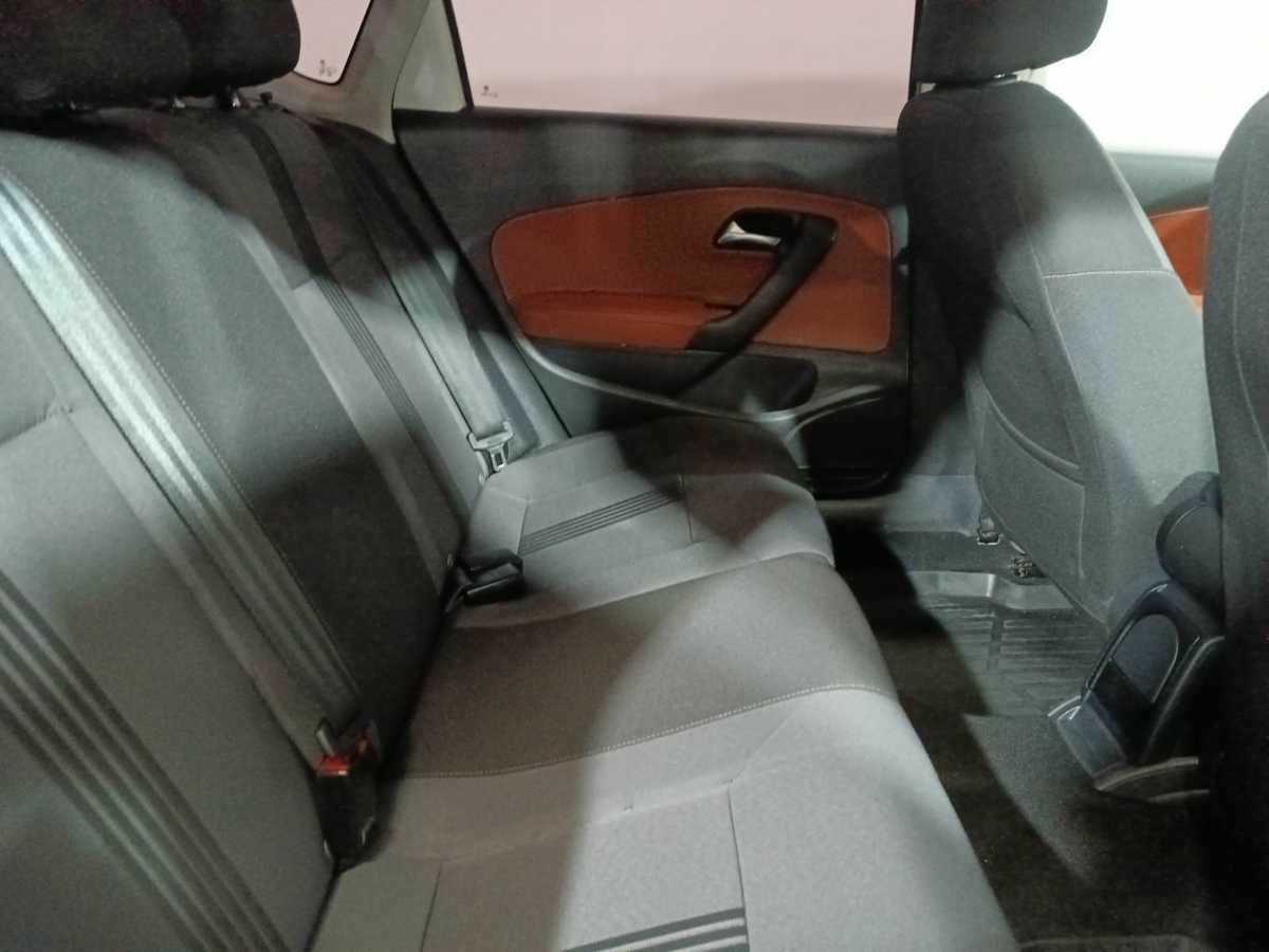 Volkswagen Polo, 2016 Фото №10