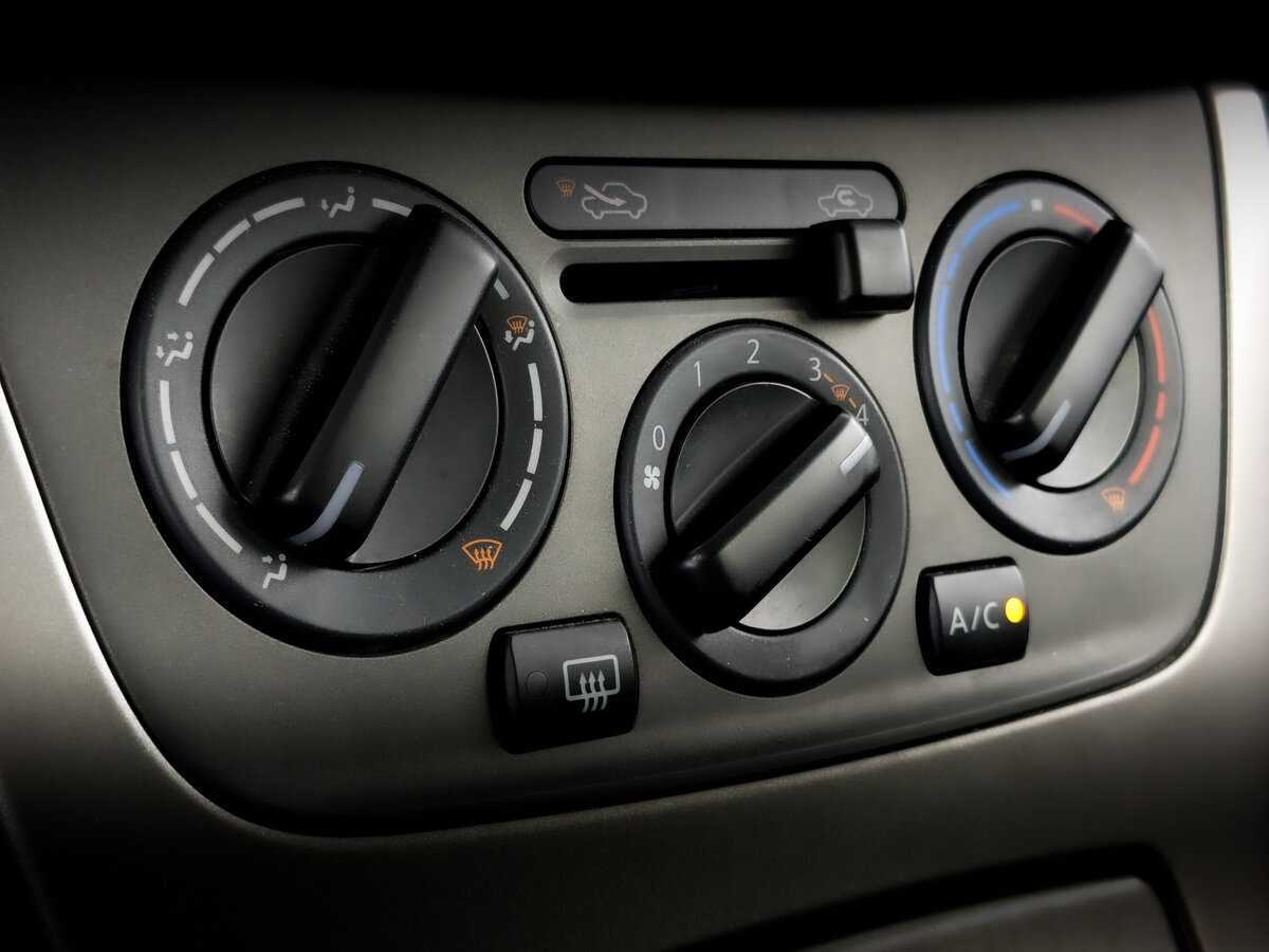 Nissan Sentra, 2015 Фото №21