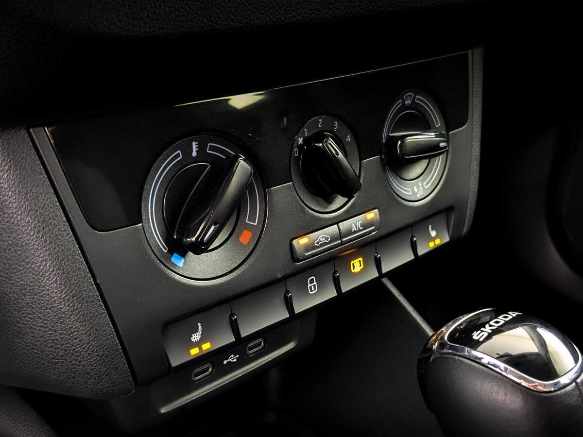 Skoda Rapid, 2021 Фото №21