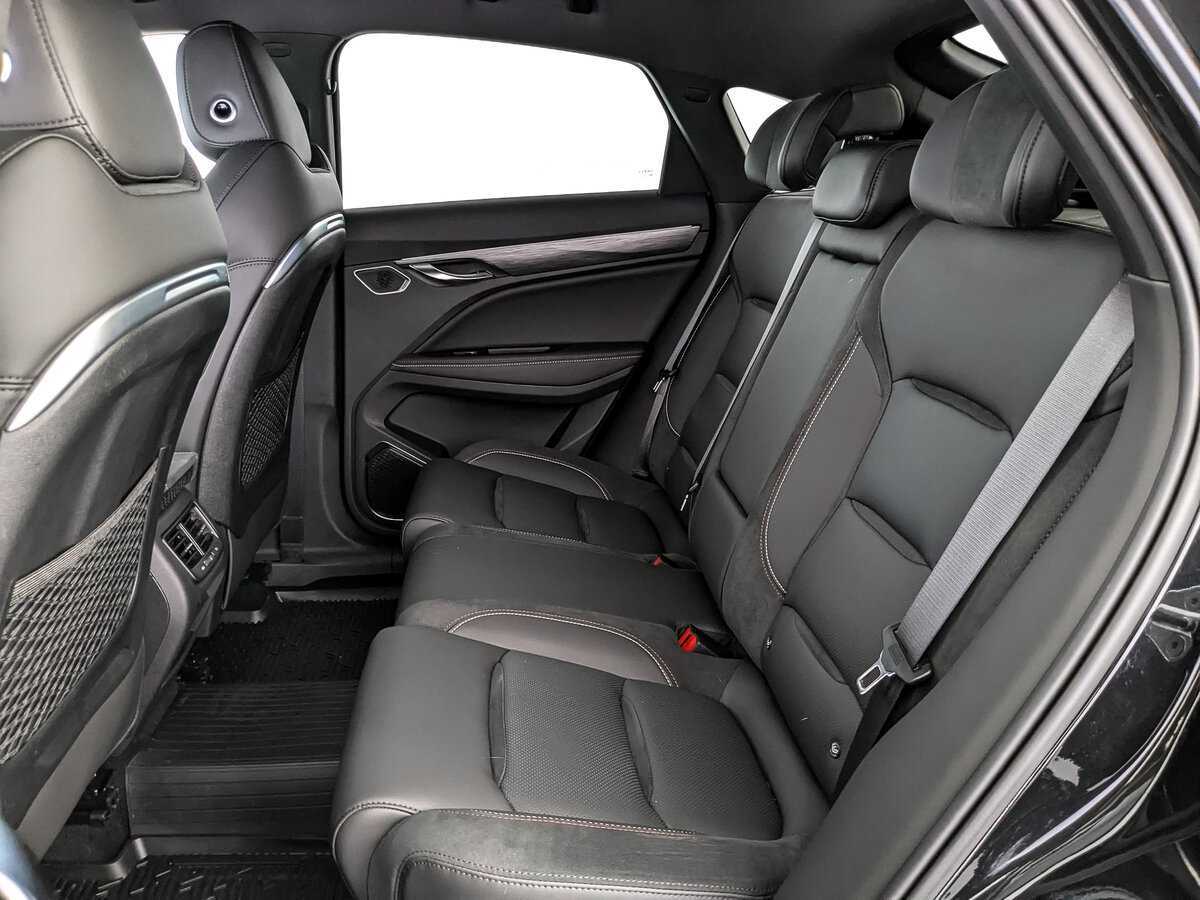 Geely Tugella, 2023 Фото №14