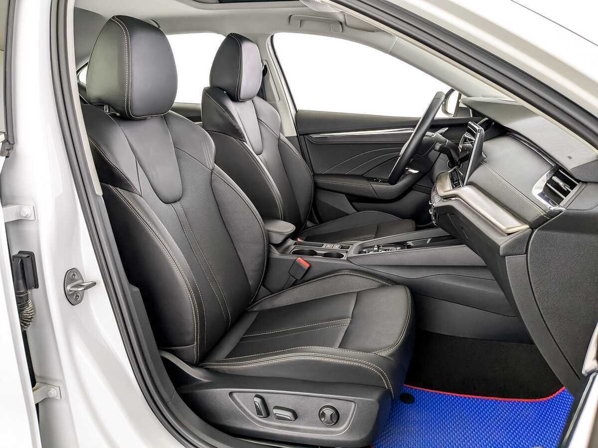 Skoda Octavia, 2023 Фото №20