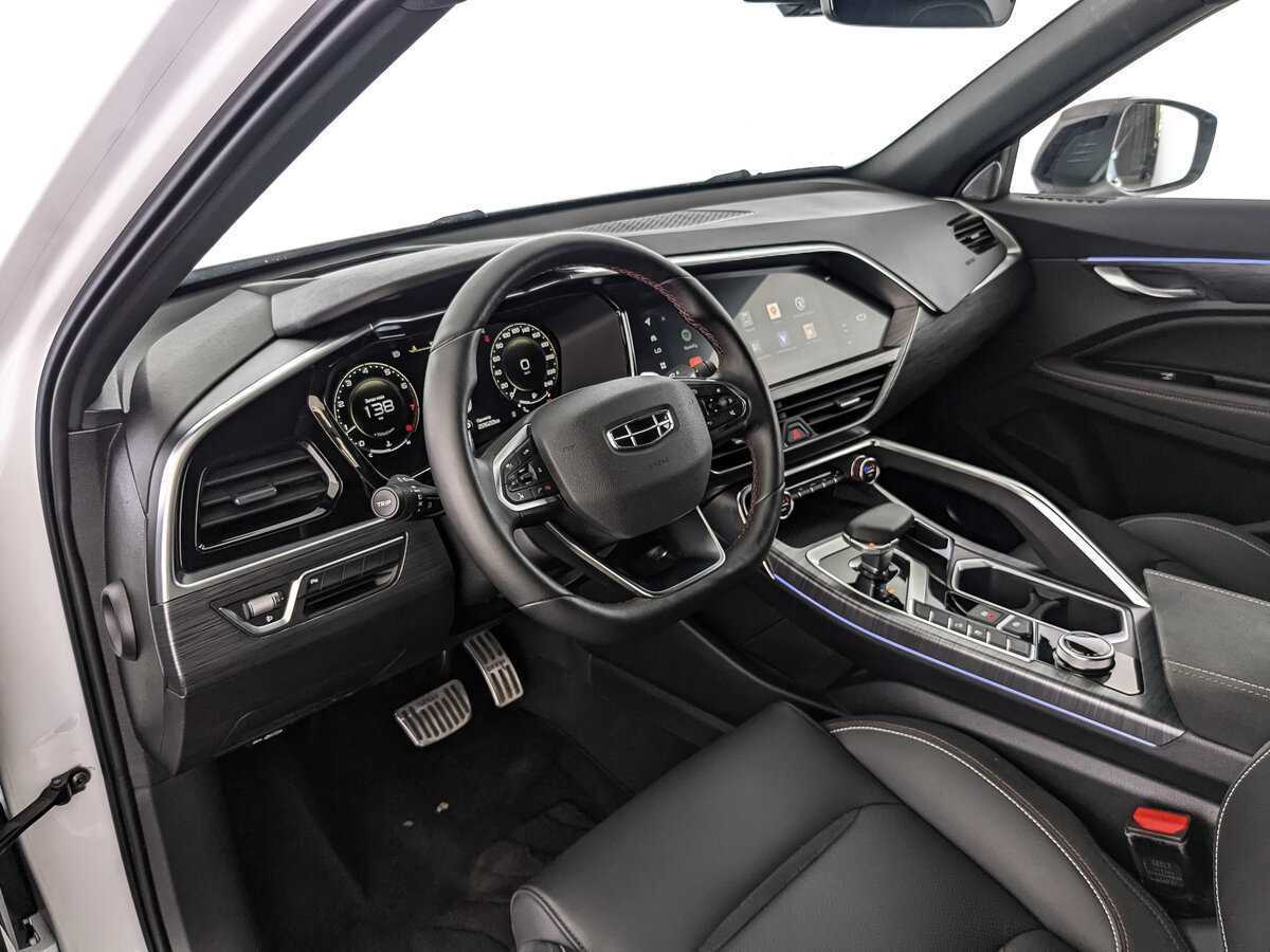 Geely Tugella, 2023 Фото №11