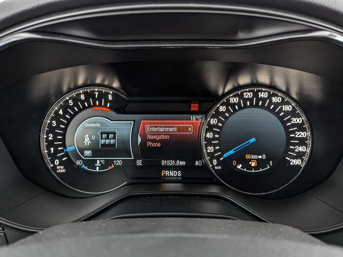 Ford Mondeo, 2016 Фото №12