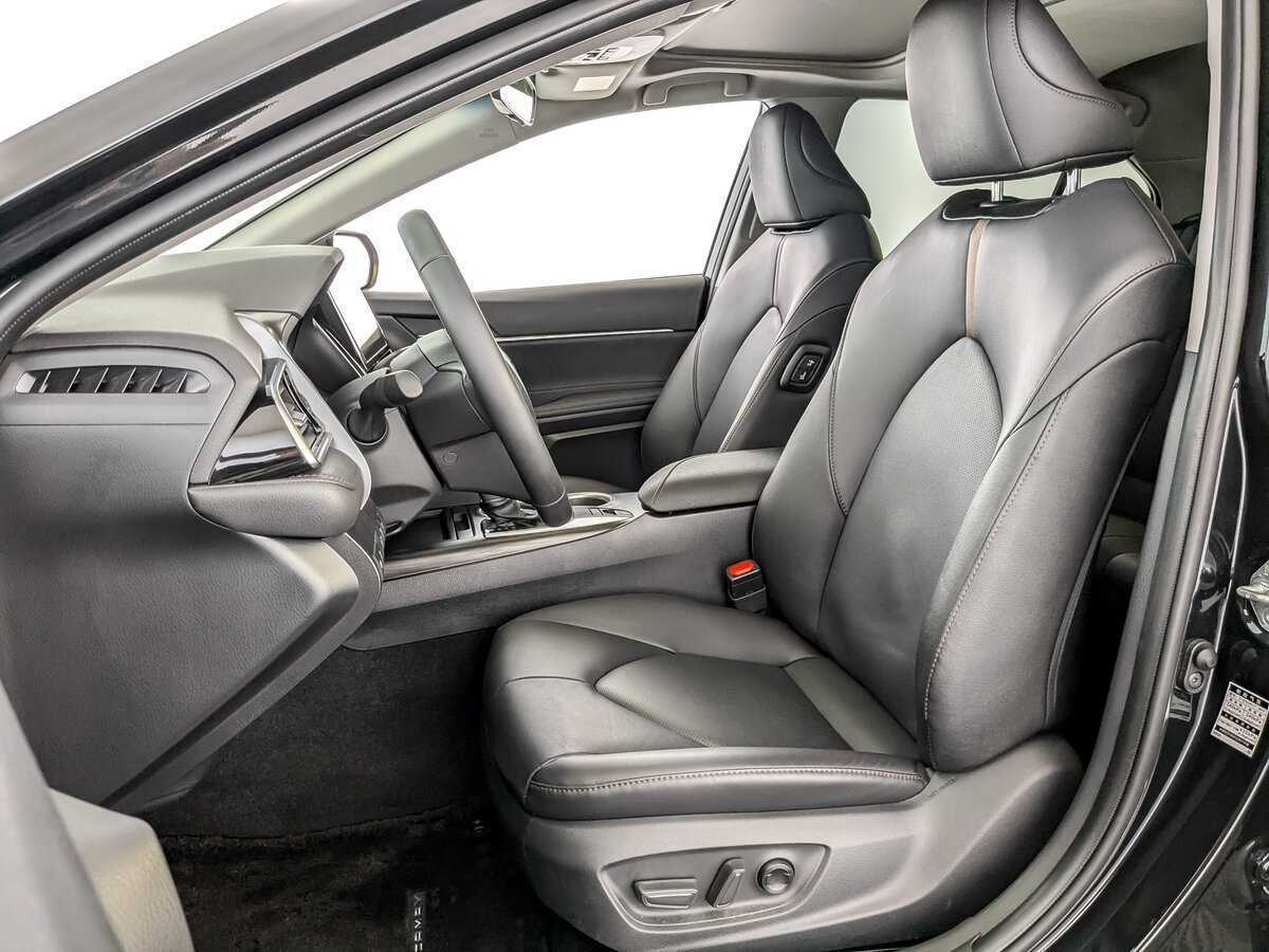 Toyota Camry, 2022 Фото №15