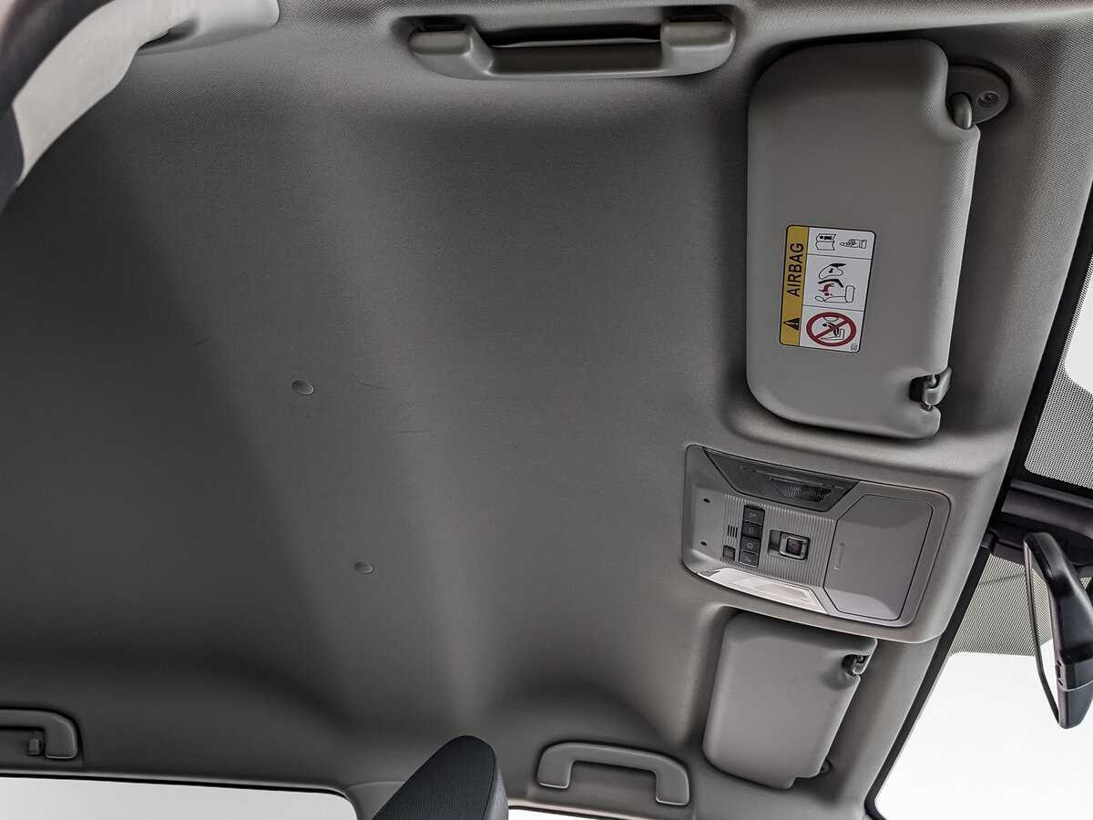 Toyota RAV4, 2021 Фото №19