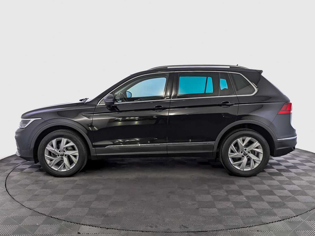 Volkswagen Tiguan, 2021 - 45 095 км. | Фото №8