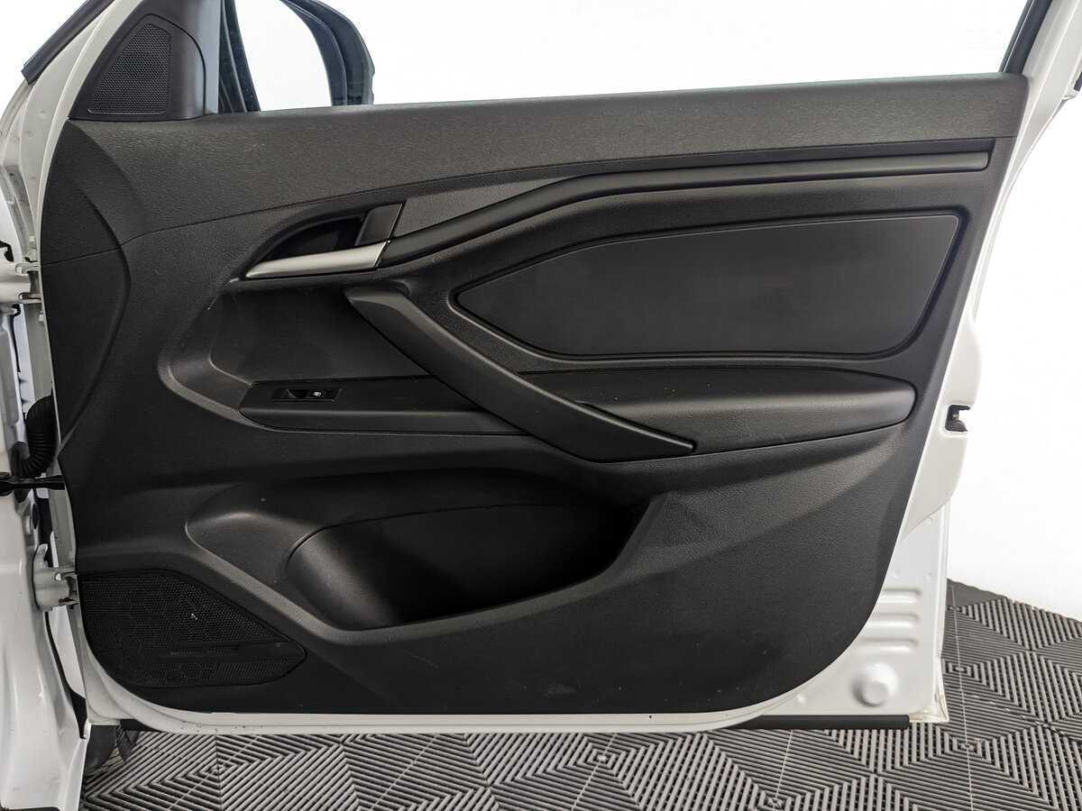 Lada (ВАЗ) Vesta, 2021 Фото №21