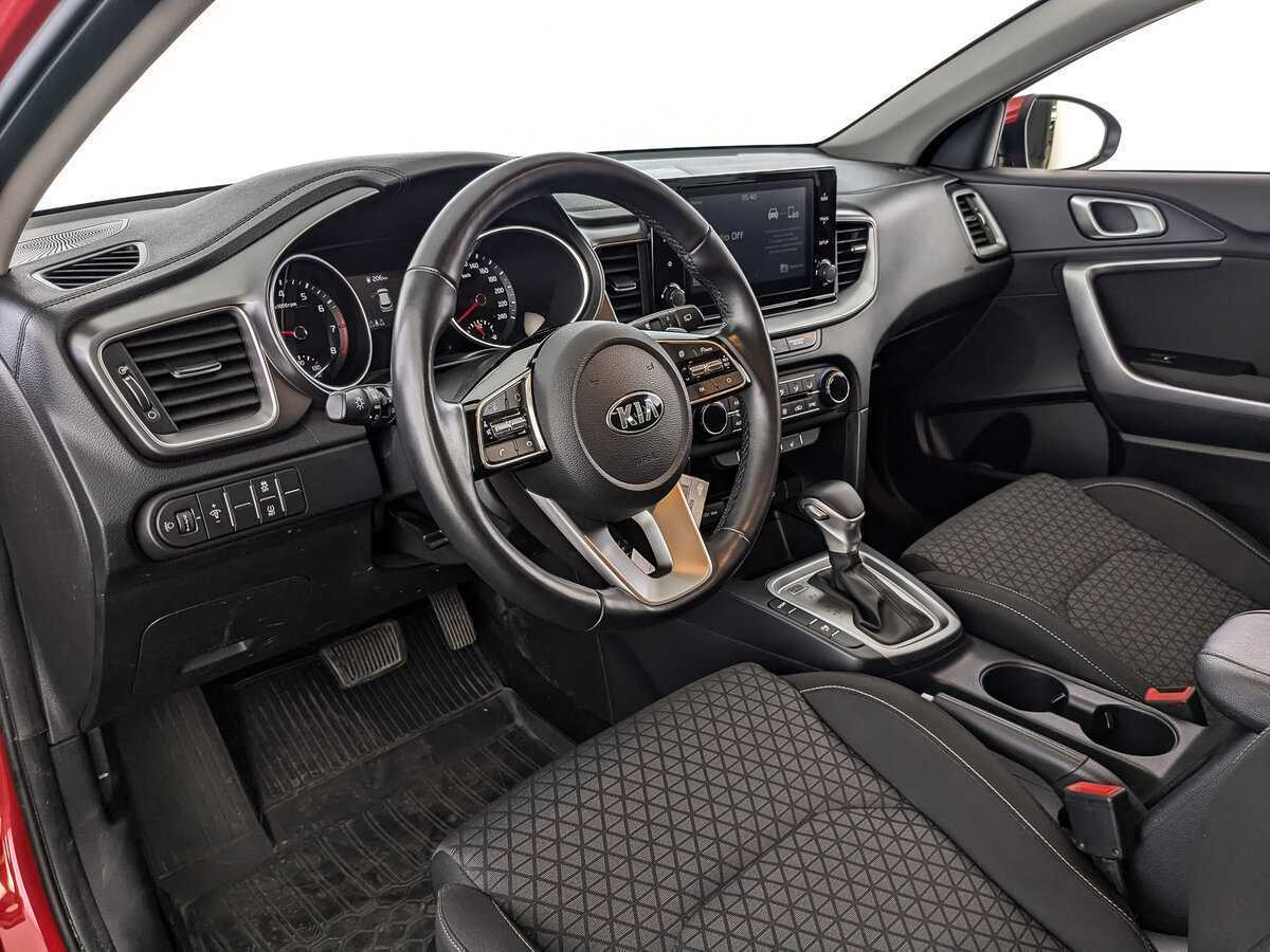 Kia Ceed, 2021 Фото №11