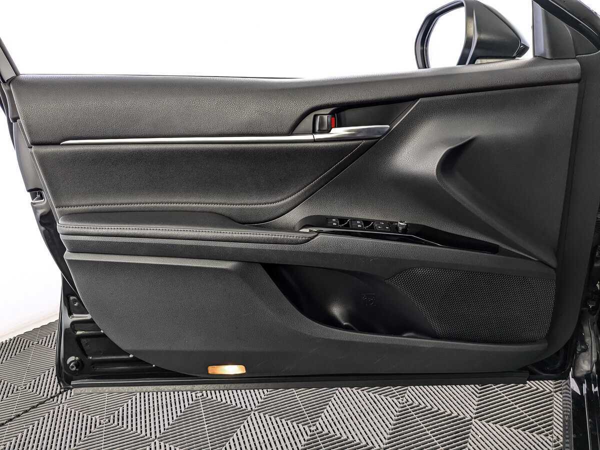 Toyota Camry, 2019 Фото №15