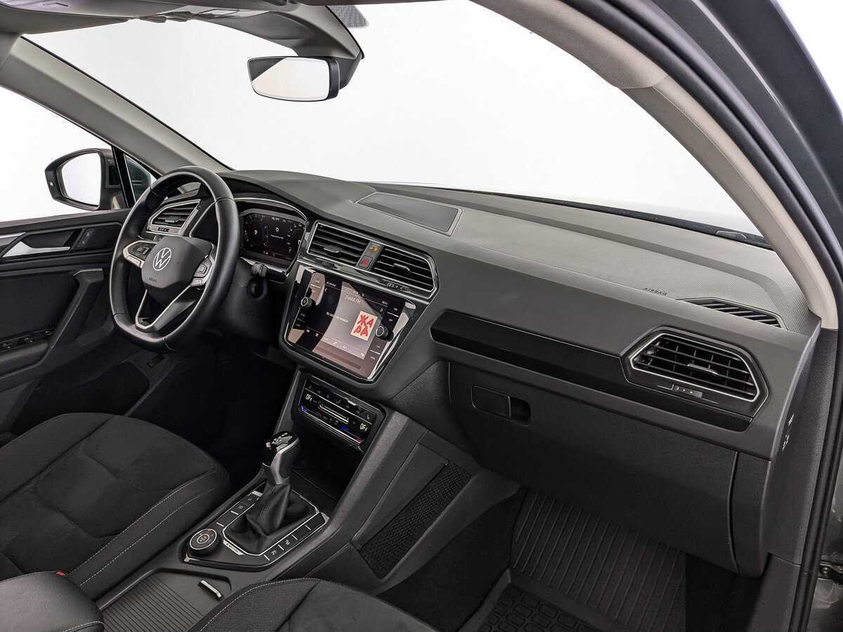 Volkswagen Tiguan, 2021 Фото №9