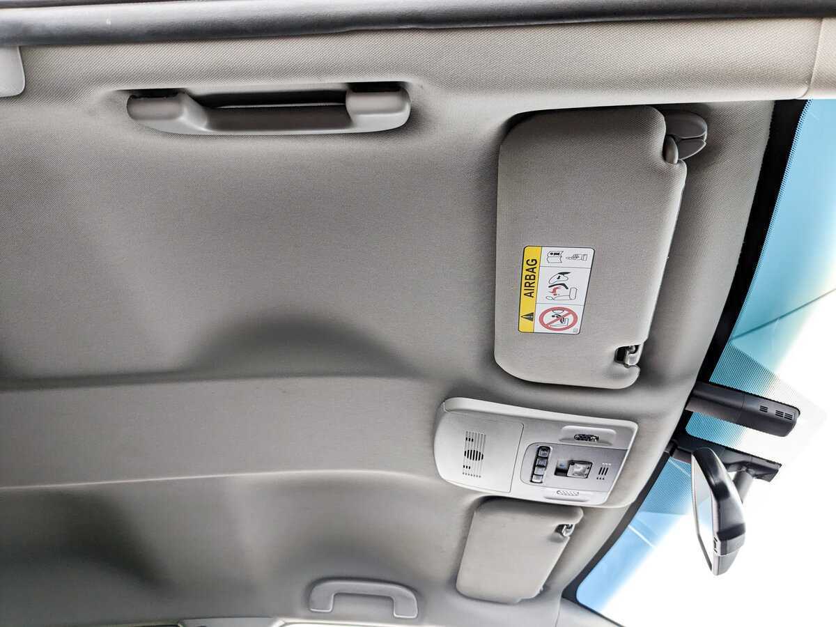 Toyota Camry, 2021 Фото №18