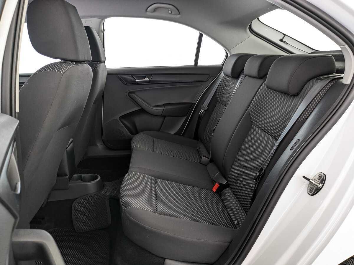 Volkswagen Polo, 2020 Фото №14