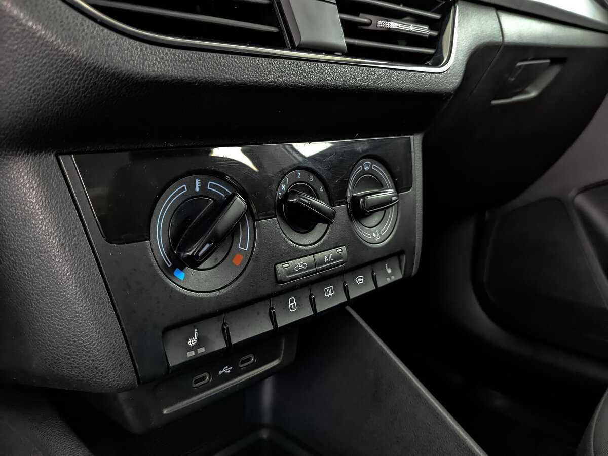 Skoda Rapid, 2020 Фото №16