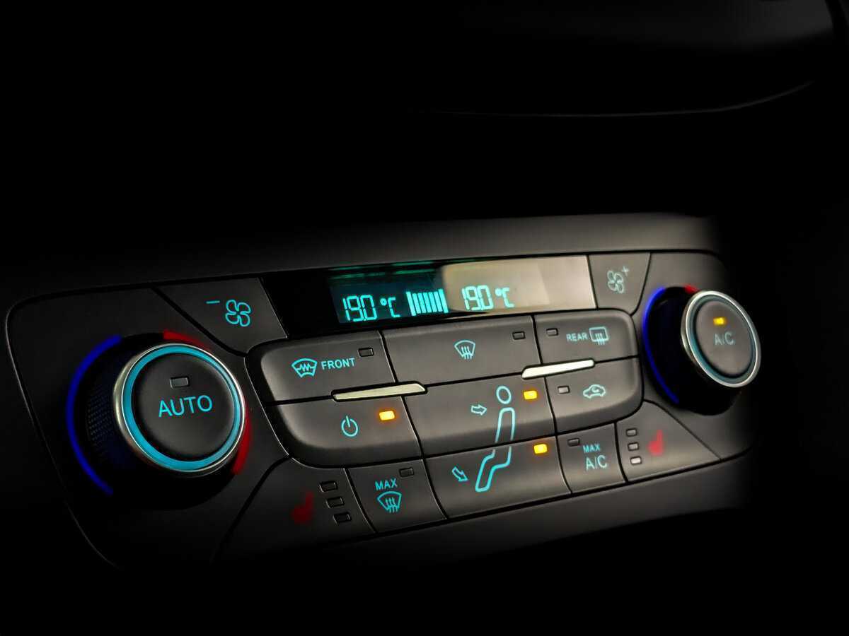 Ford Focus, 2017 Фото №21