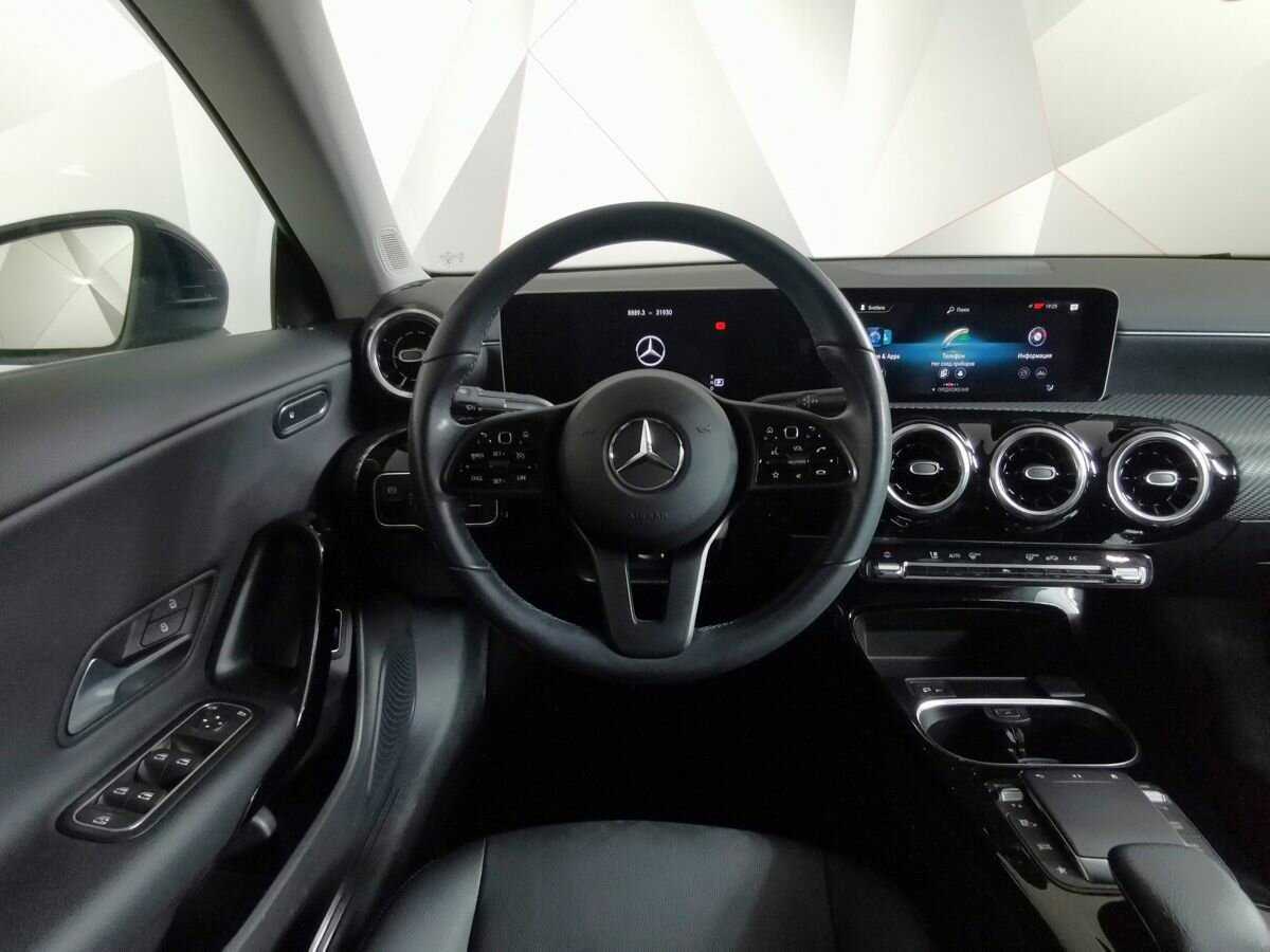 Mercedes-Benz CLA 200, 2020 Фото №16