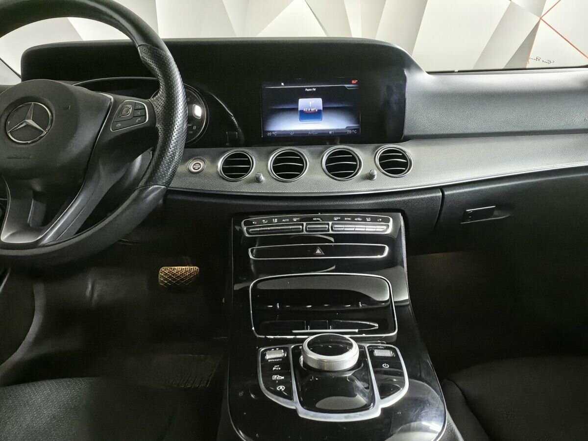 Mercedes-Benz E-Класс 200, 2016 Фото №11