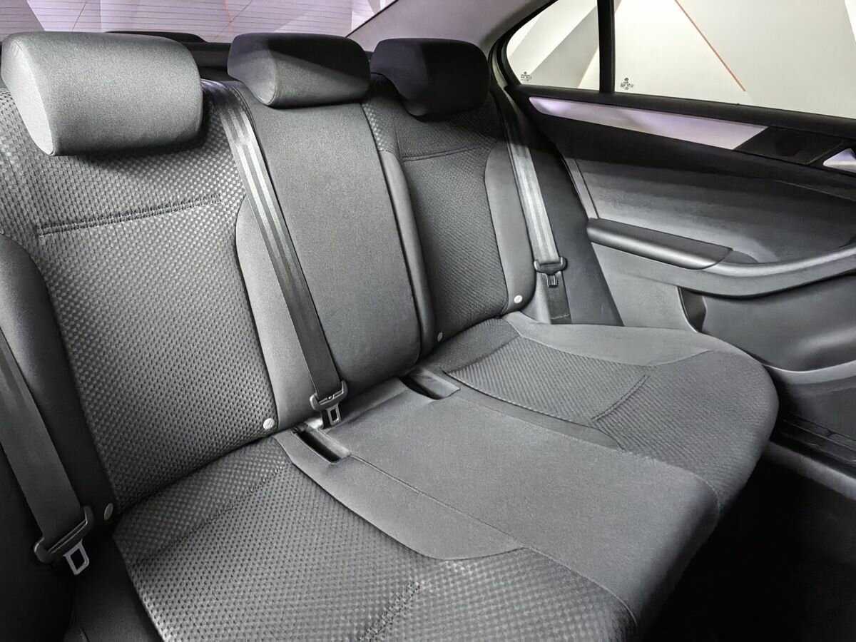 Volkswagen Jetta, 2012 Фото №13