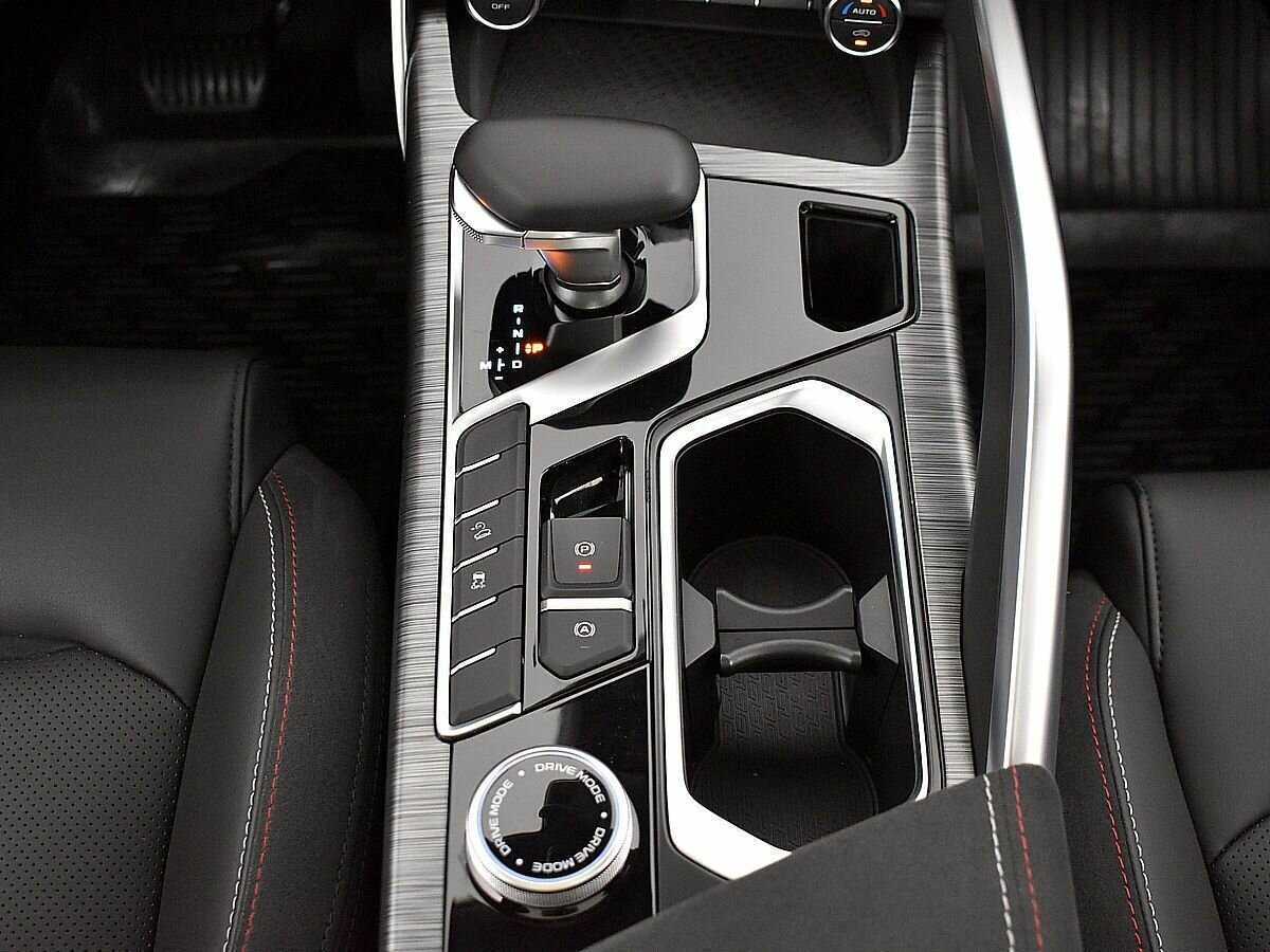 Geely Tugella, 2023 Фото №15